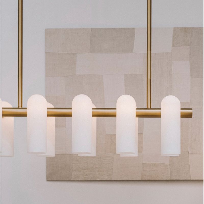 Schwung Odyssey Linear Chandelier | Medium